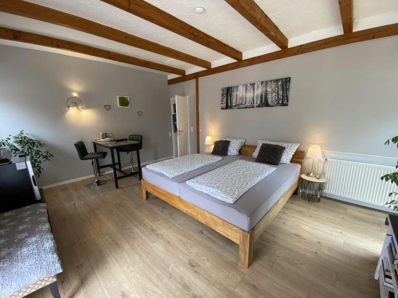 Grosses Doppelzimmer Mit Eigenem Bad Und Kuehlschrank, Frisch Saniert Friedrichskoog Exterior foto