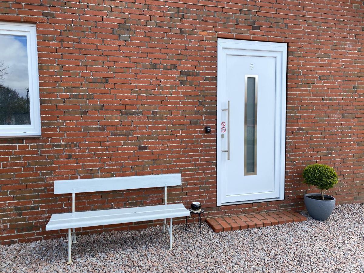 Grosses Doppelzimmer Mit Eigenem Bad Und Kuehlschrank, Frisch Saniert Friedrichskoog Exterior foto